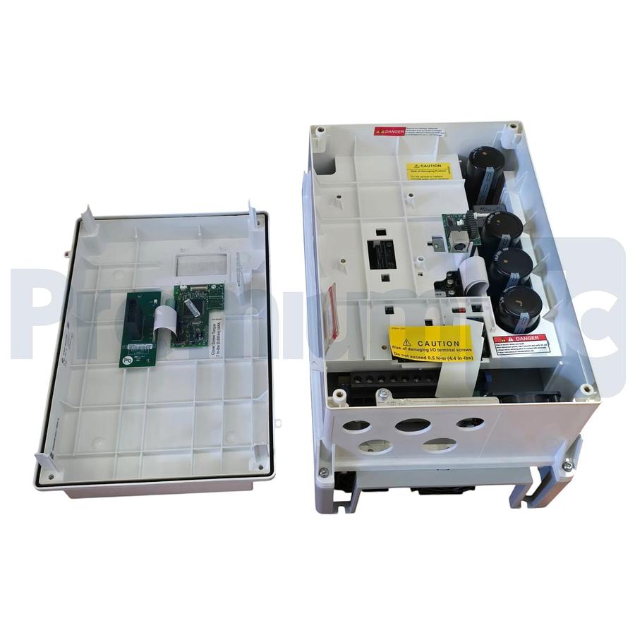 Used Allen Bradley 20AD011C3AYNANC0 /A PowerFlex 70 AC Drive 3Ph 480V 7.5HP (read)