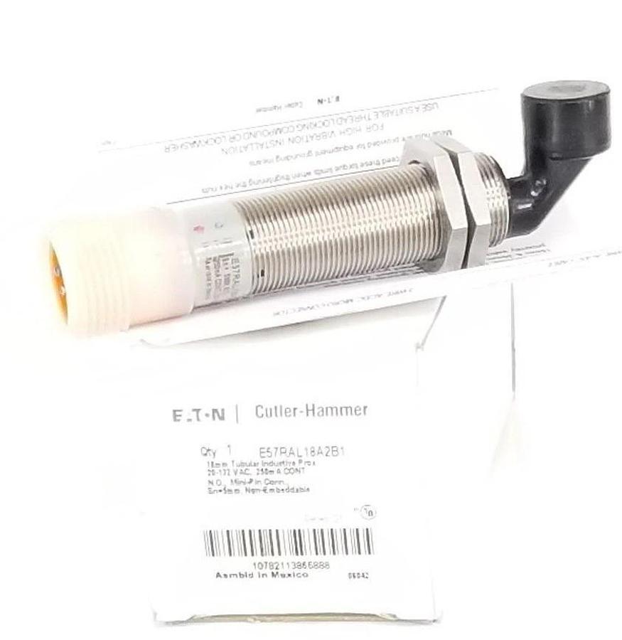 Used NIB EATON CUTLER-HAMMER E57RAL18A2B1 18MM TUBULAR INDUCTIVE PROXIMITY SENSOR