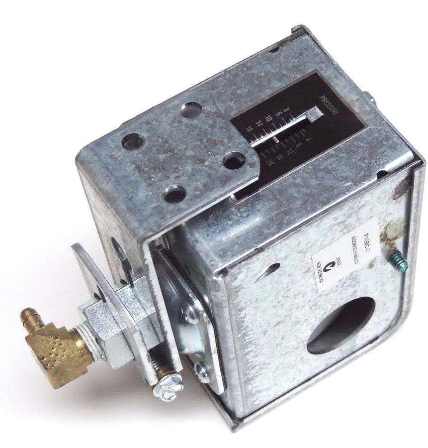 Used NIB JOHNSON CONTROLS P10BC-7C LOW PRESSURE CONTROL RANGE: 3 / 20 PSIG P10BC7C
