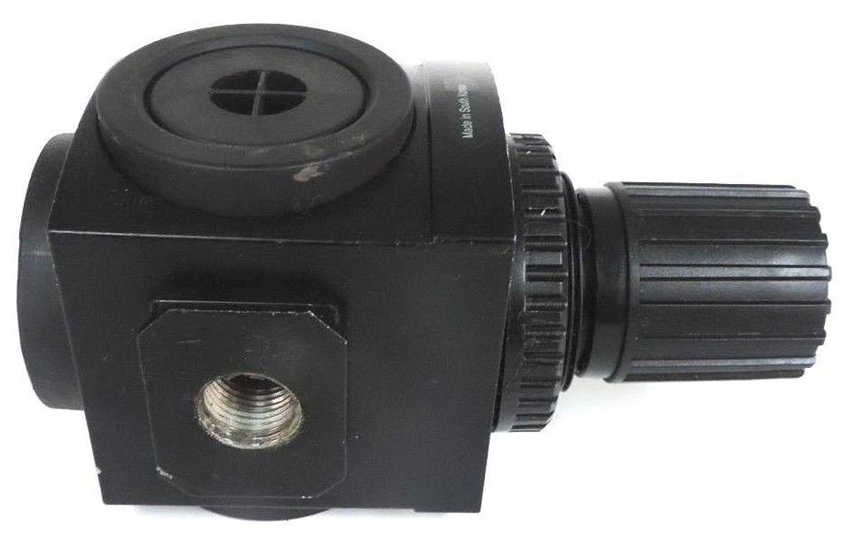 Used ARO INGERSOLL RAND R37331-100 ARO-FLO SERIES REGULATOR 2000 SRS, NPT