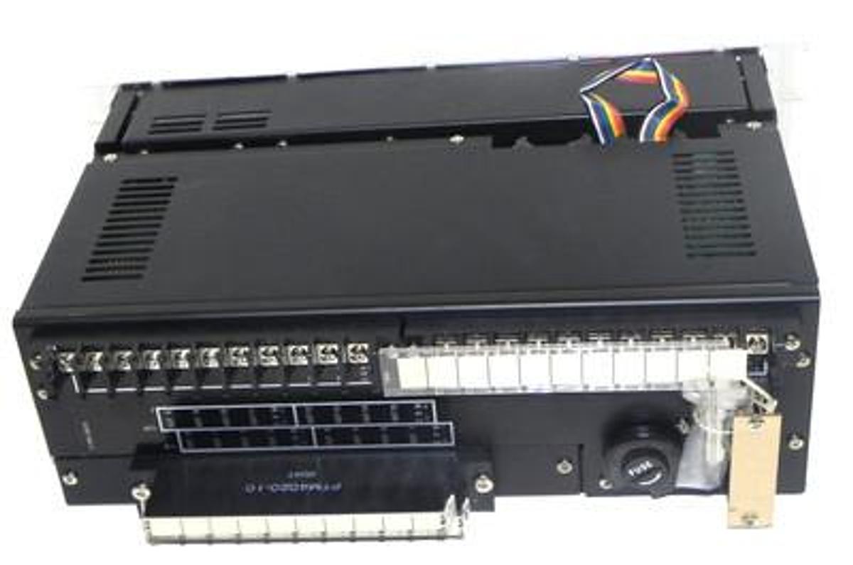 Used NEW OMRON SCYP0R-CPU10E PROGRAMMABLE CONTROLLER SCY-POR W/ SCY-P0R10E SYSMAC