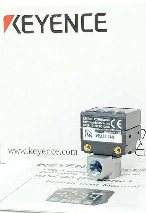 Used NIB KEYENCE AP-C31 PRESSURE SENSOR APC31, 12-24V DC