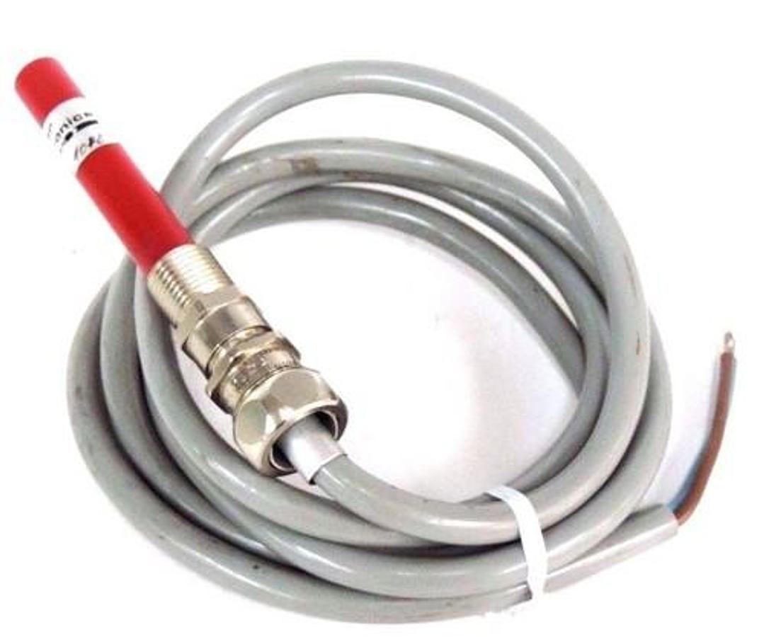 Used NEW FISHER CONTROLS RT1110.03 PROXIMITY SWITCH