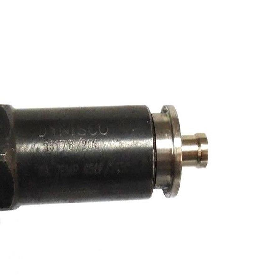 Used NEW DYNISCO 16178/200, MAX TEMP 650F/343C, NOZ #3