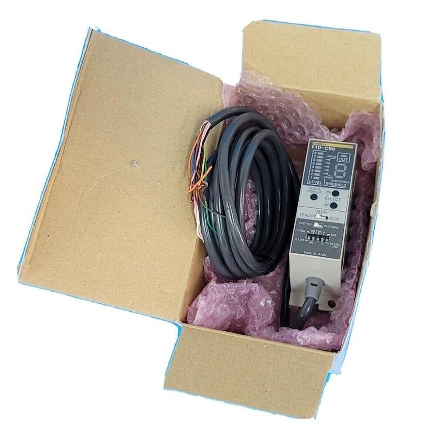 Used NEW OMRON F10-C50 PATTERN MATCHING SENSOR F10C50