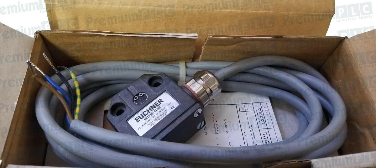 Used NEW EUCHNER N01K550X2000 PLUNGER LIMIT SWITCH N01K550-X2000 230VAC 24DVC
