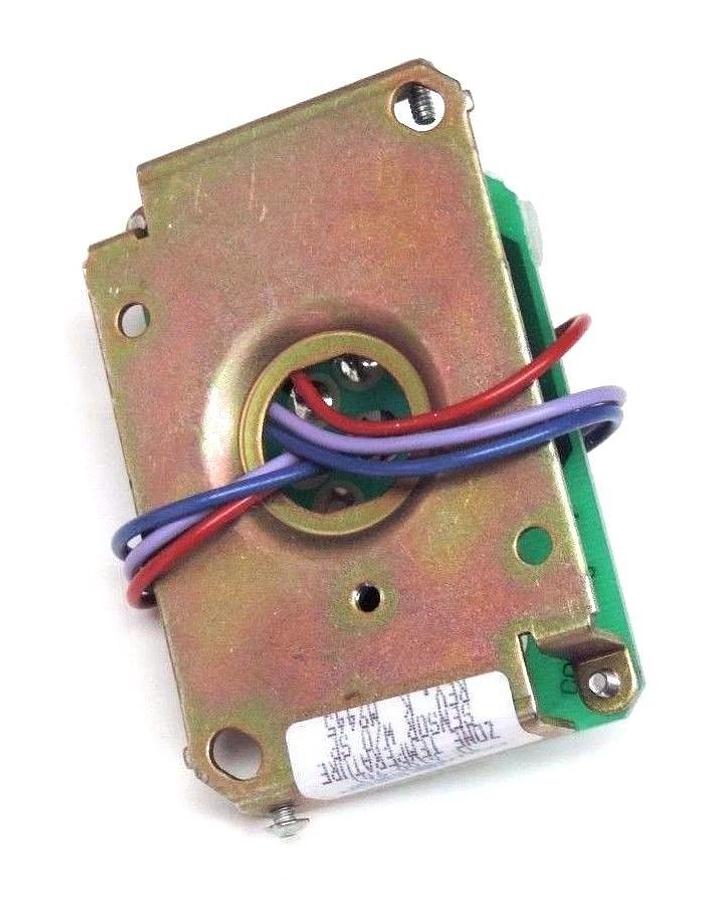 NIB JOHNSON CONTROLS TE-6100-961 TEMPERATURE SENSOR MOUNT W/ T960JAA-1 SENSOR