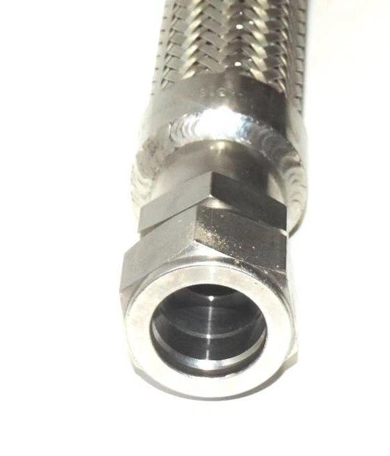 NEW STAINLESS STEEL BRAIDED 1"x1 1/2", 56" TOTAL LENGTH FLEXIBLE HOSE