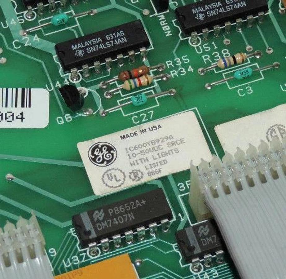 Used GENERAL ELECTRIC IC600YB929A OUTPUT MODULE W/ 44A717558-G01 CONTROL BOARD