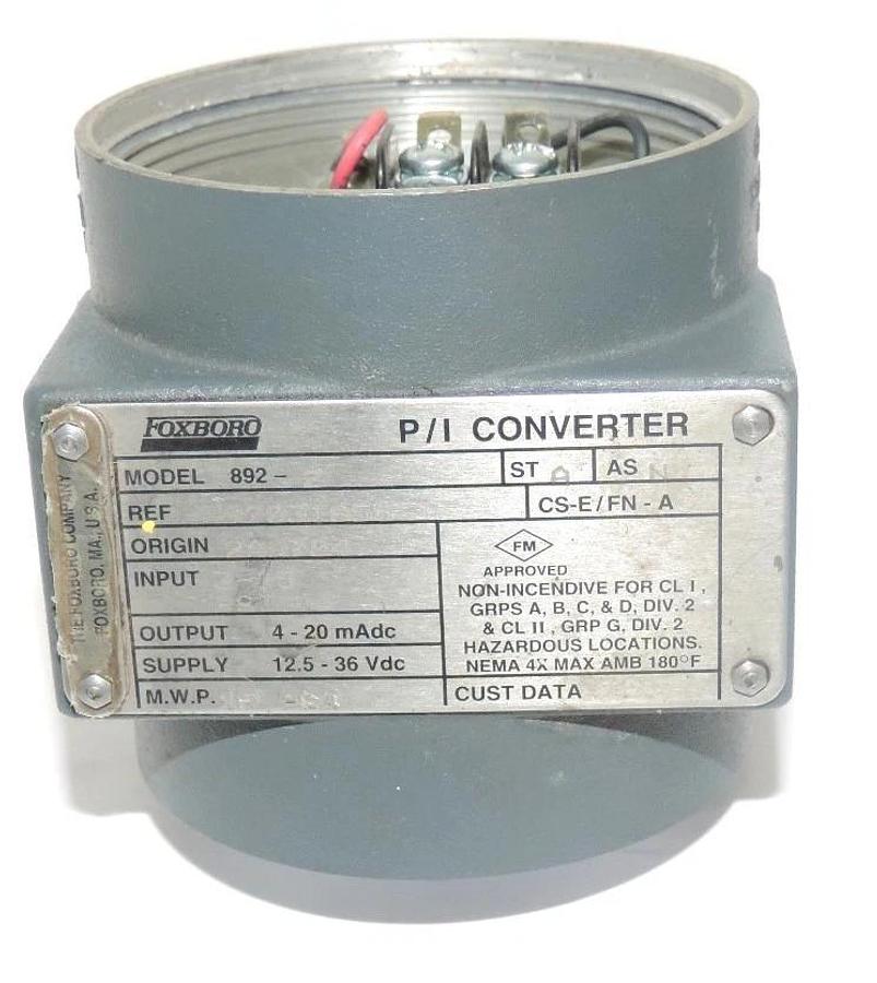Used FOXBORO MODEL 892-2 P/I CONVERTER REF. 97031855 ORIGIN 2A9704 INPUT: 3-15 PSI