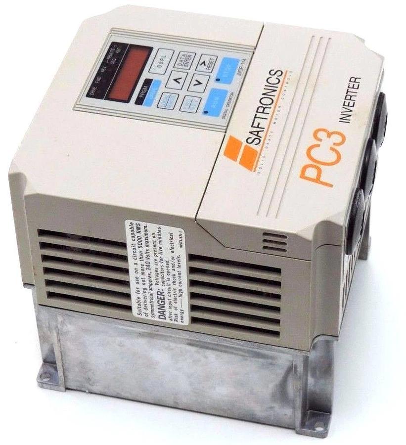 Used NIB SAFTRONICS CIMR-PCU21P5 PC3 INVERTER DRIVE CIMRPCU21P5, 3PH 200-230VAC 7.2A