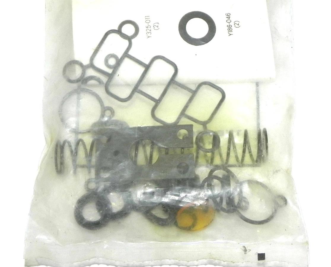 Used NEW ARO 115749 REPAIR KIT 729 FOR VALVE # G242SS-120A