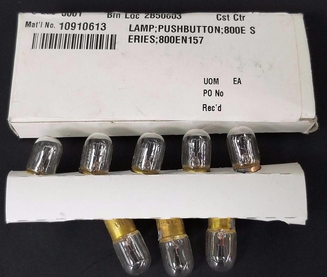 Used LOT OF 8 NEW GENERIC SR 757 BULBS .8A, 28V