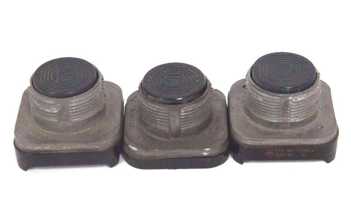 Used LOT OF 3 ALLEN BRADLEY 800T-A2 PUSH BUTTON FLUSH HEADS SER B 800TA2