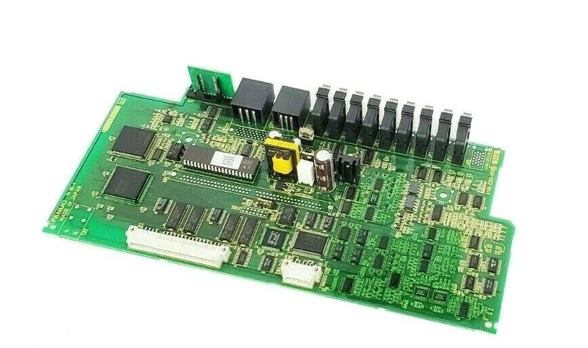 Used FANUC A16B-2203-0502/04B SPINDLE DRIVE BOARD A16B-2203-0502