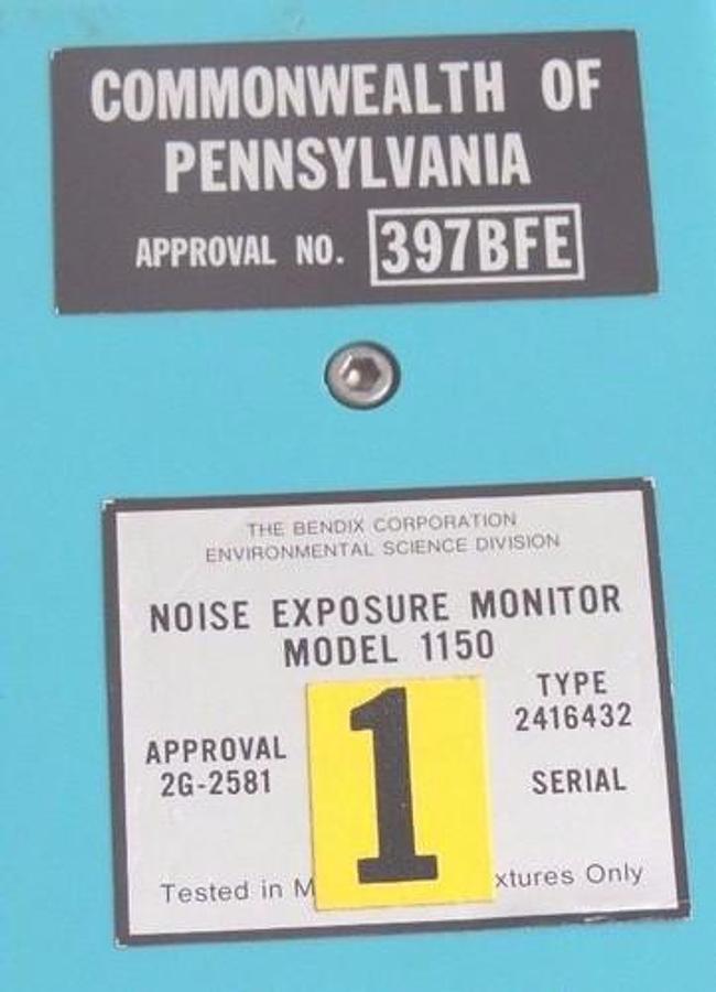 Used BENDIX MODEL 1100 NOISE EXPOSURE SYSTEM P/N 2416433-0001 W/ 2416432 MONITORS