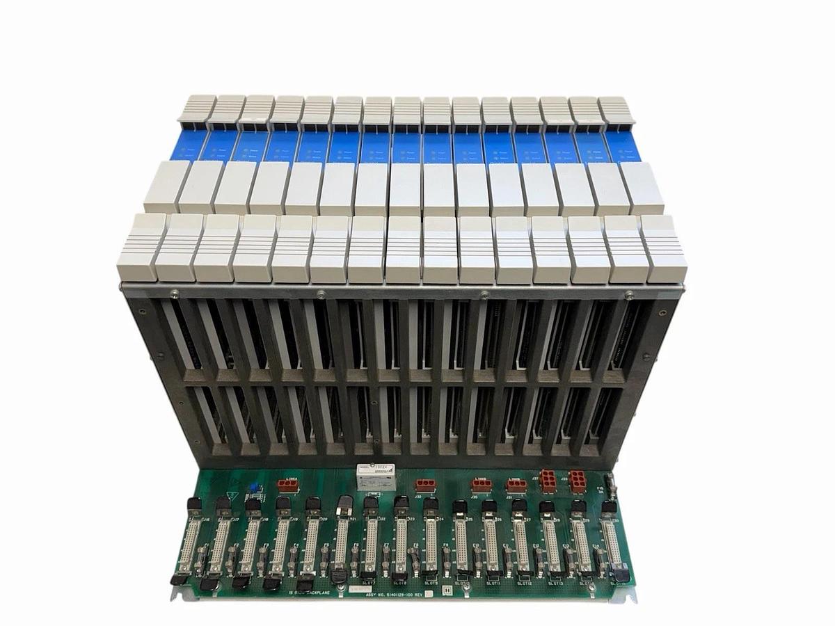 Used HONEYWELL 51401525-100 Rev A 15-Slot Chassis w/ (13) Digital & (2) Analog Module