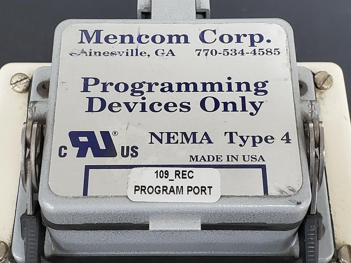 Used HOFFMAN / MENCOM CORP. A-6044SC ENCLOSURE W/ NEMA TYPE 4 109-REC PROGRAM PORT