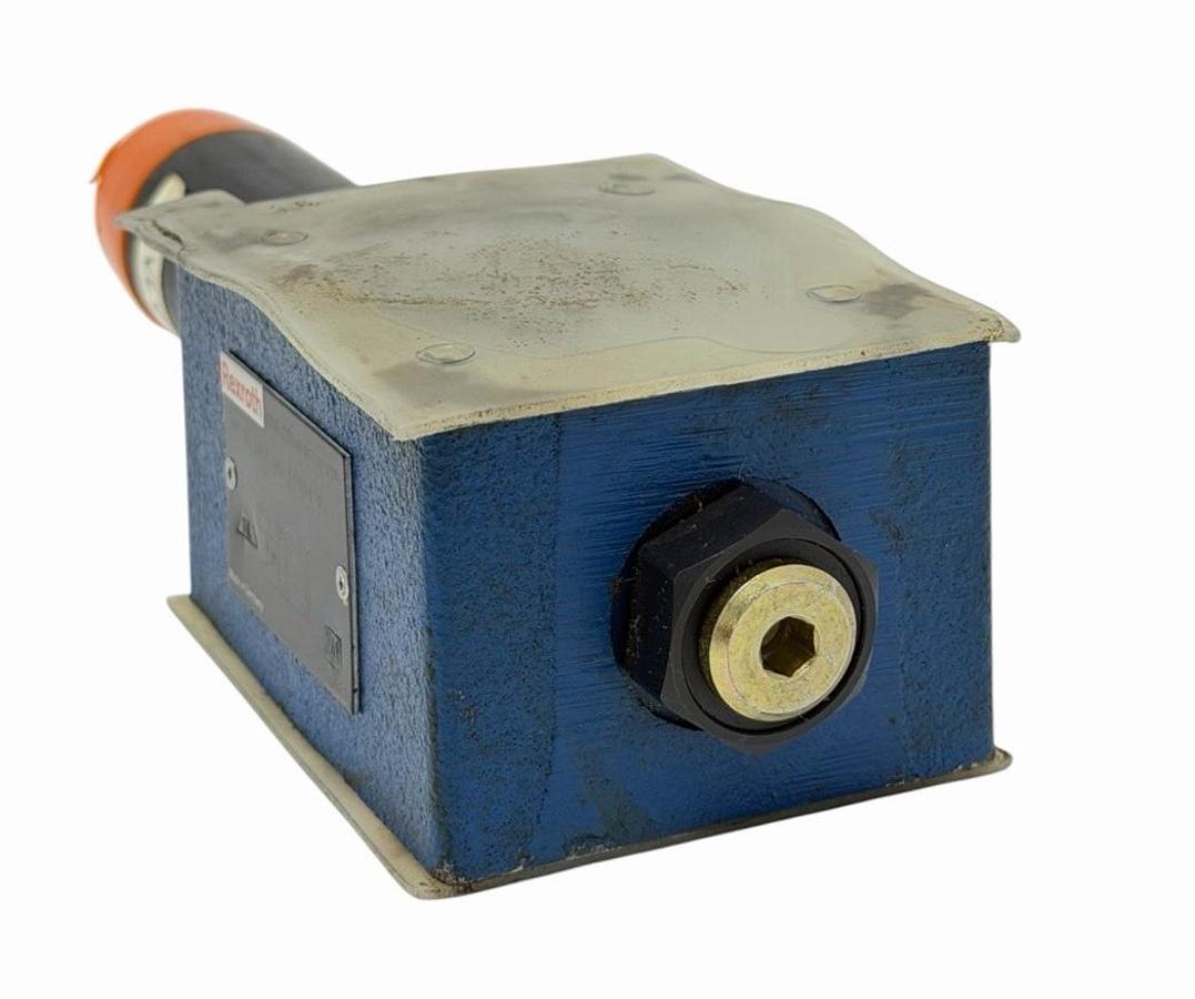 Used NEW REXROTH R900582108 PRESSURE REDUCING VALVE ZDR 10 DP2-54/150YM/12