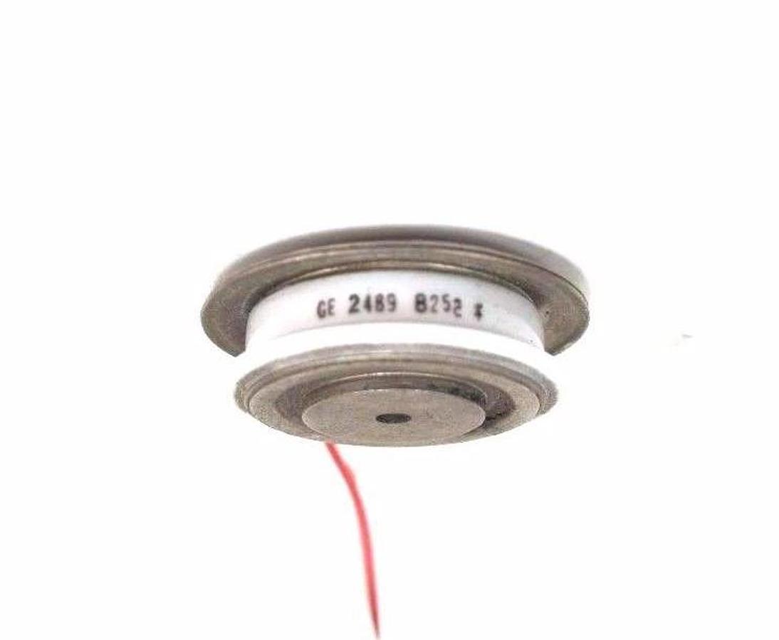 Used LOT OF 2 GE 2489 RECTIFIER THYRISTORS 2489 8252