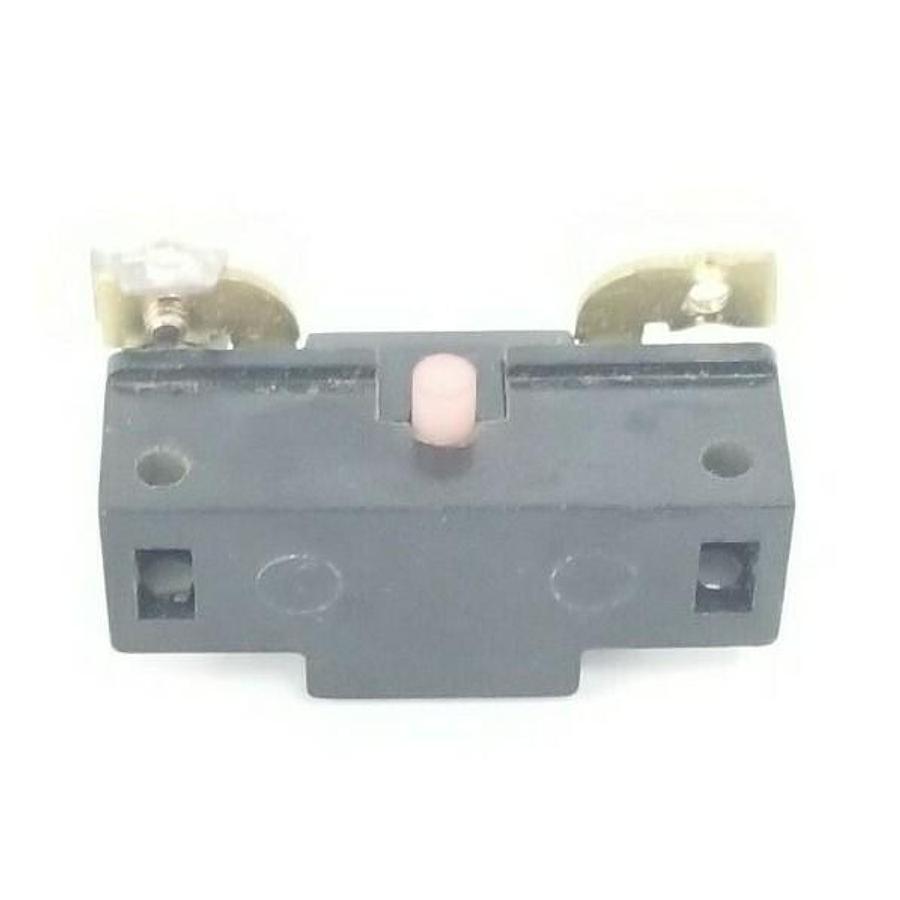 Used SQUARE D 9007-BO3 SNAP SWITCH, CLASS 9007, TYPE BO-3, 9007BO3