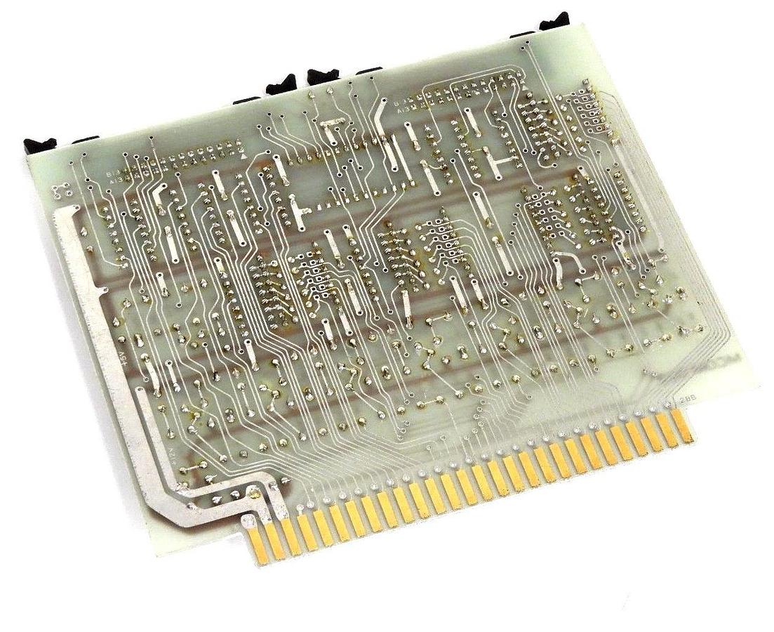 Used GENERIC MCOM002 CIRCUIT BOARD MCOM 002