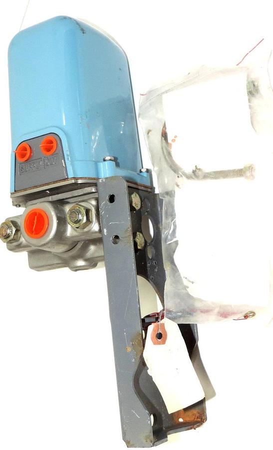 Used FOXBORO REMANUFACTURED 11GM-CS2 TRANSMITTER GAUGE 40-400 PSI, REF. NO 1947791