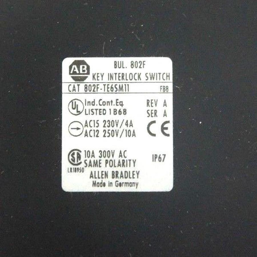 Used NEW ALLEN BRADLEY 802F-TE6SM11 SAFETY INTERLOCK SWITCH SER. A REV. A W/O KEY
