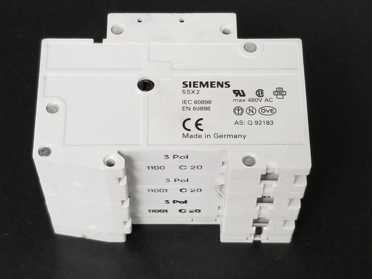 Used SIEMENS 5SX2C20 CIRCUIT BREAKER 400V, W/ 5SX9100-HS AUX. CONTACT BLOCK