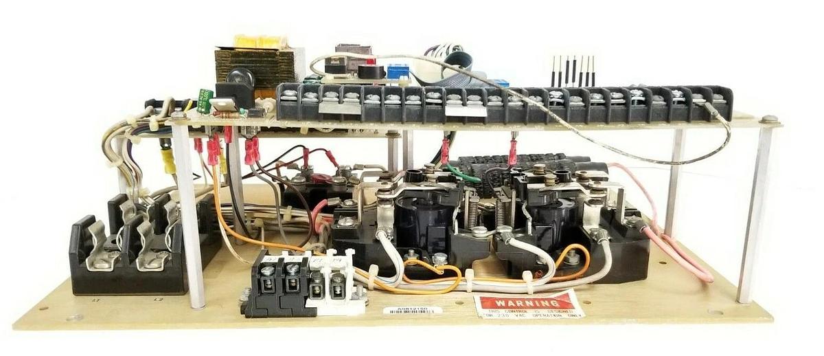 Used POLYSPEDE RSC-300 ADJ. SPEED DRIVE OPTION: S21, J2 INPUT: 230V, E1530-052