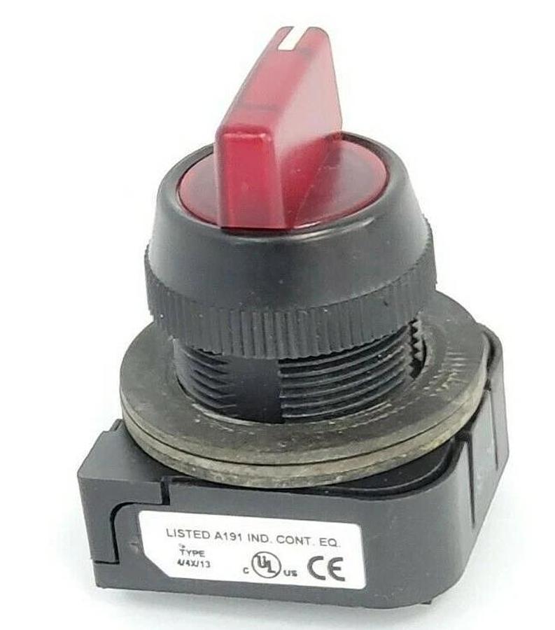 Used ALLEN BRADLEY 800H-16JRR2KB7AX SELECTOR SWITCH SER. F 120V, 0.90W