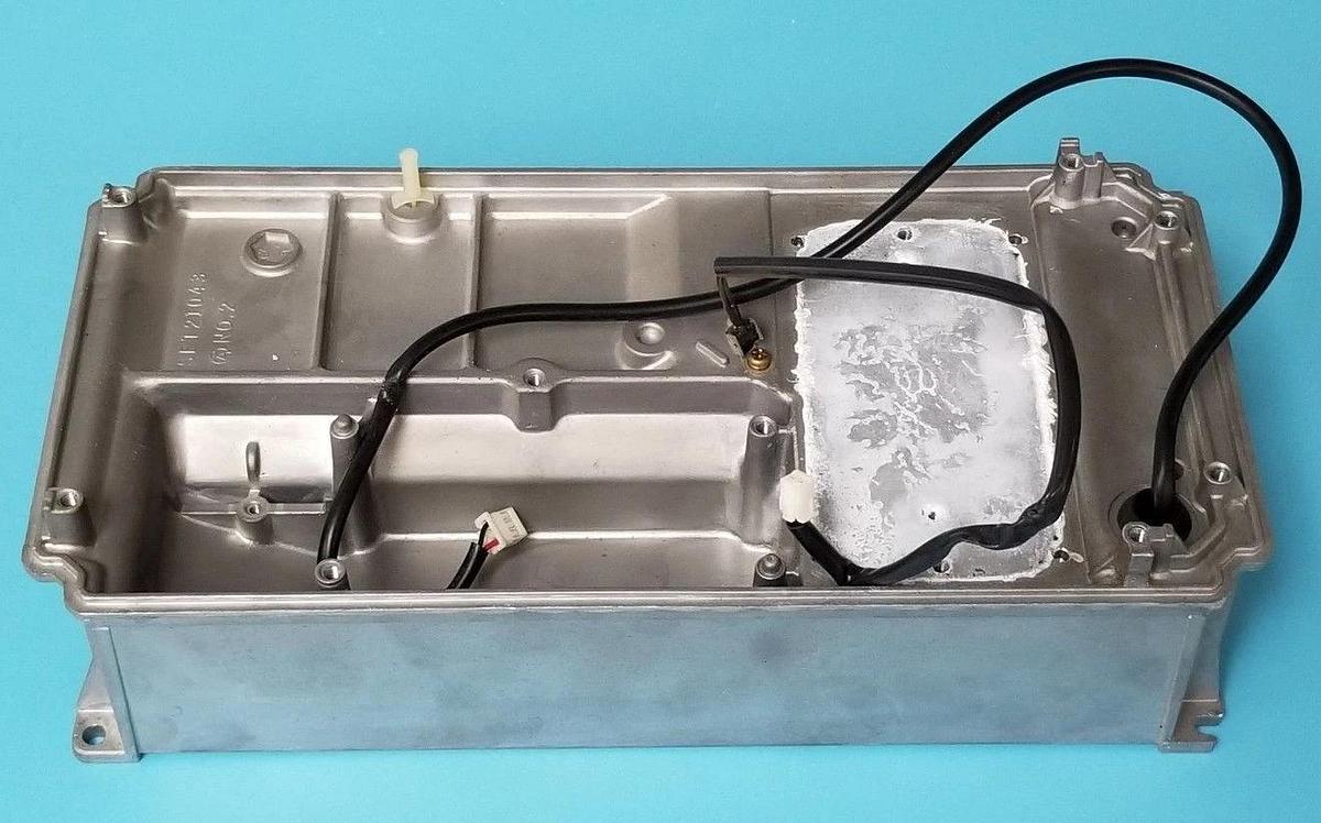Used YASKAWA ELECTRIC CSET21043 INVERTER DRIVE HEAT SINK