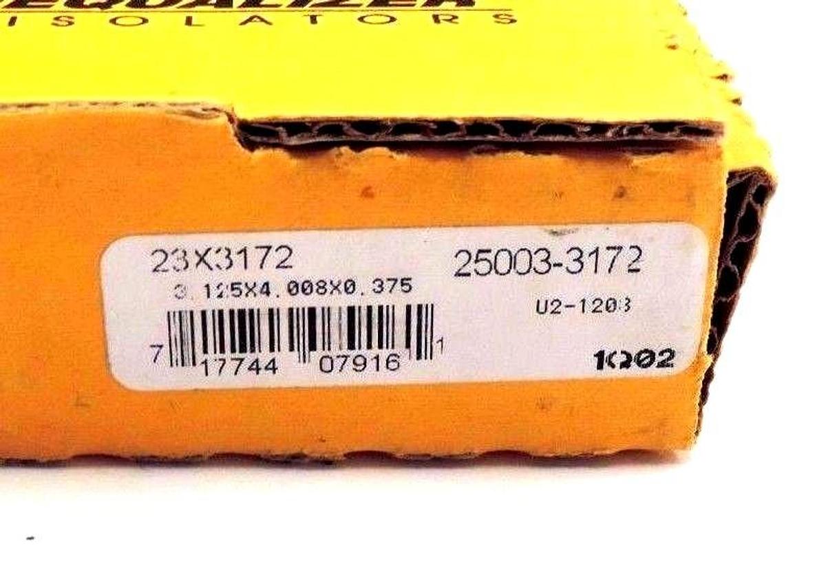Used NIB GARLOCK KLOZURE 23X3172 OIL SEAL 25003-3172, 3.125X4.008X0.375