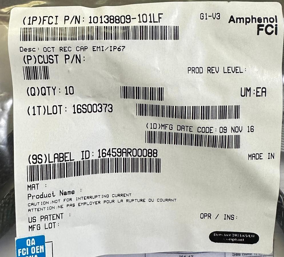 Used NEW AMPHENOL FCI 10138809-101LF / 10138809101LF OCT REC CAP EMI/IP67 CABLE