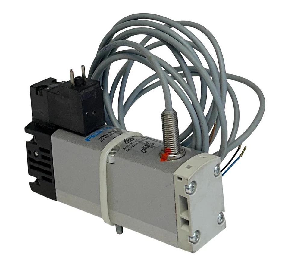 Used FESTO VSVA-B-M52-MZ-A1-1C1-APC / 560725 PNEUMATIC SOLENOID VALVE 5/2-WAY USNP