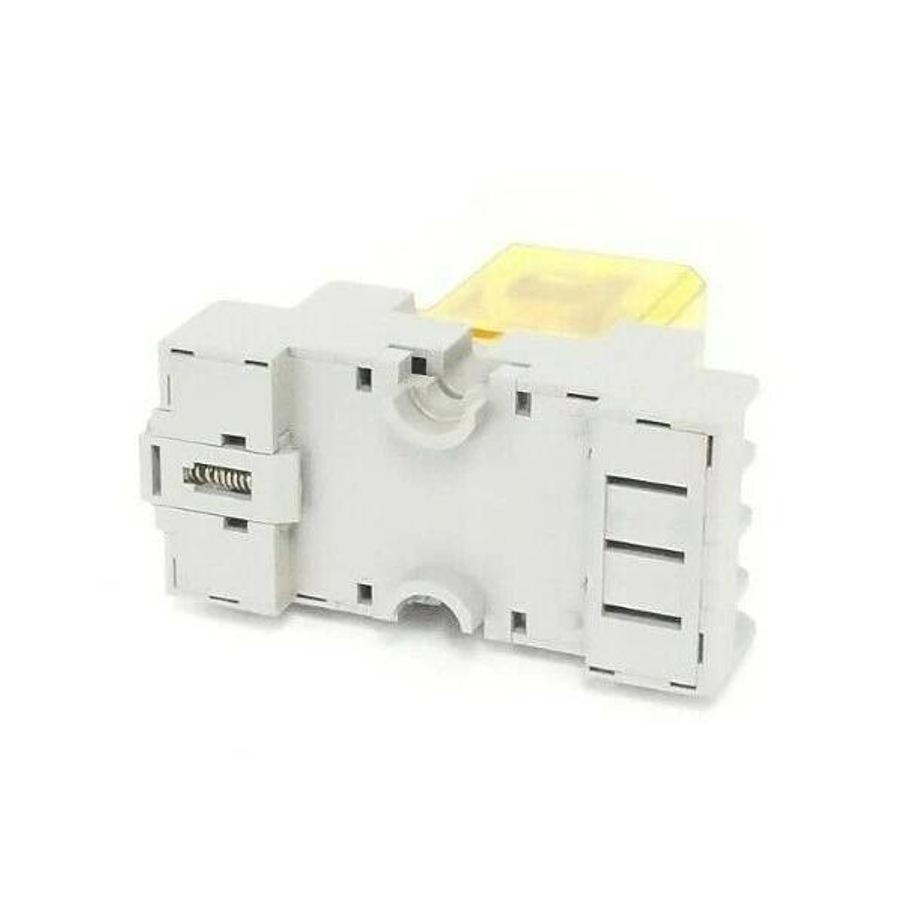 Used IDEC SY4S-05 RELAY SOCKET 7A, 300V W/ RY4S-U DC24V RELAY