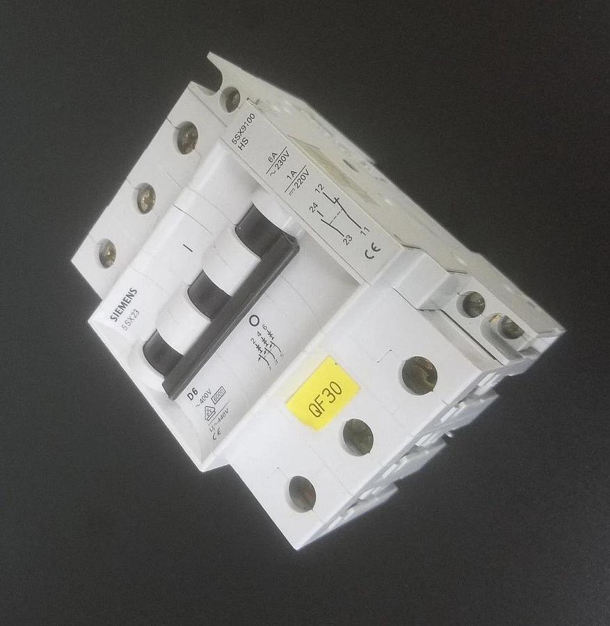 Used SIEMENS 5SX23 CIRCUIT BREAKER 5SX23D6, 400V, 6A, 3P W/ 5SX9100-HS CONTACT BLOCK