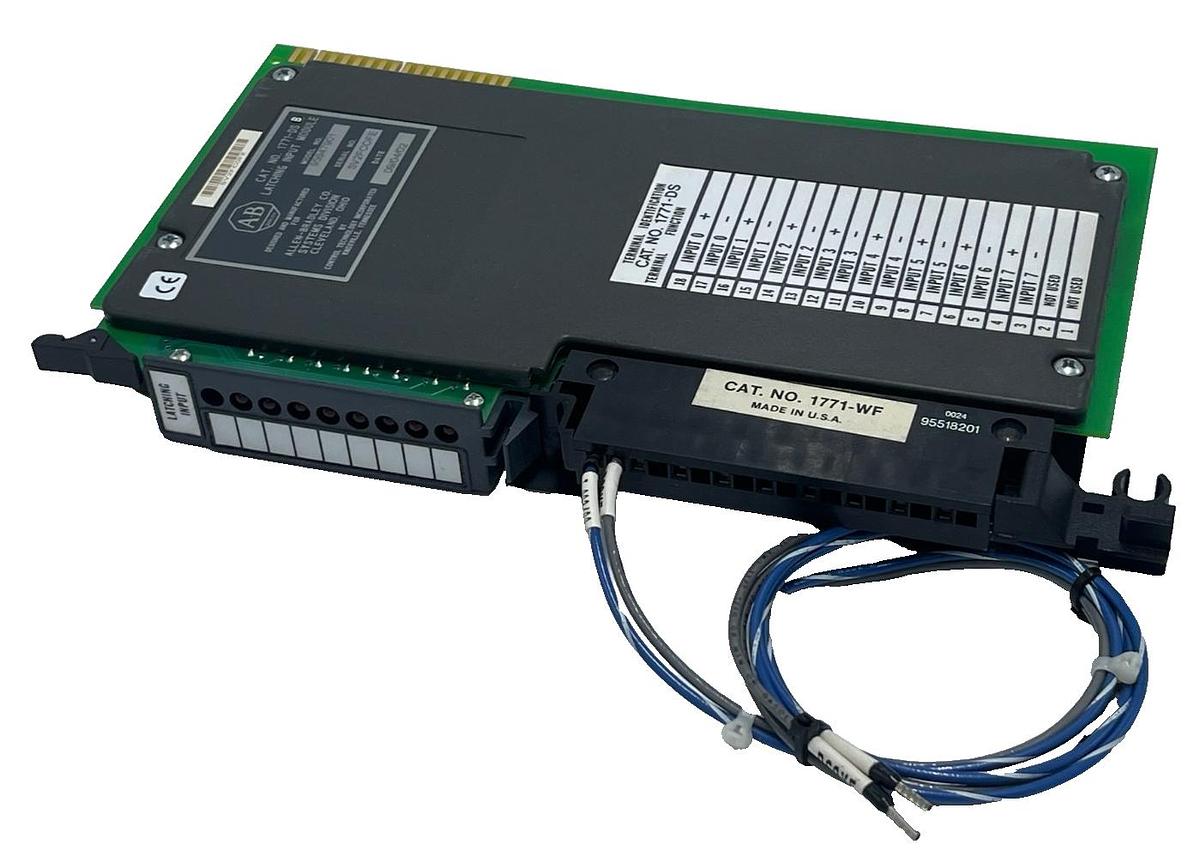 Used Allen-Bradley 1771-DS Series B Latching Input Module with 1771-WF Wiring Arm