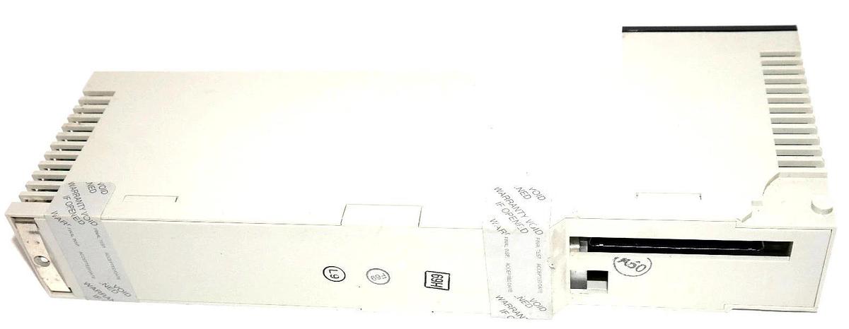 Used AEG SCHNEIDER AUTOMATION 140DAO84210 OUTPUT MODULE 140-DAO-842-10