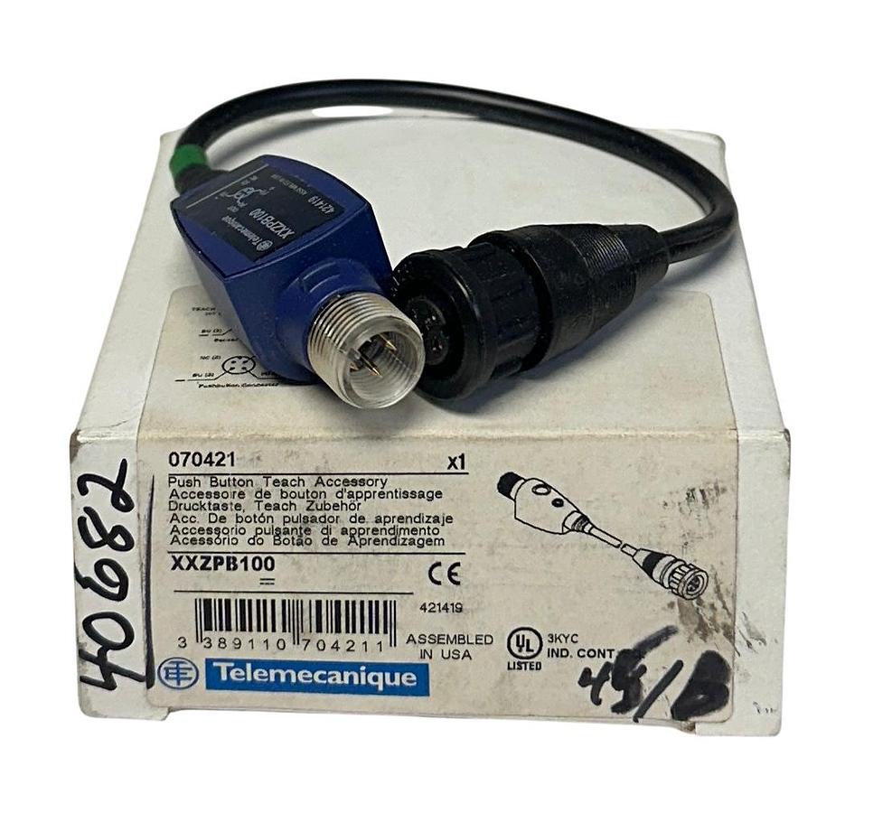 Used TELEMECANIQUE XXZPB100 / 070421 ULTRASONIC PUSH BUTTON TEACH ACCESSORY NSMP