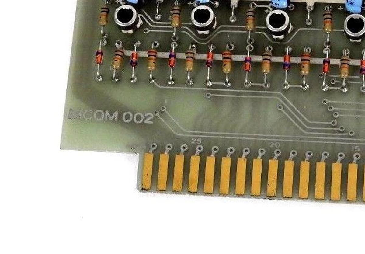 Used GENERIC MCOM002 CIRCUIT BOARD MCOM 002