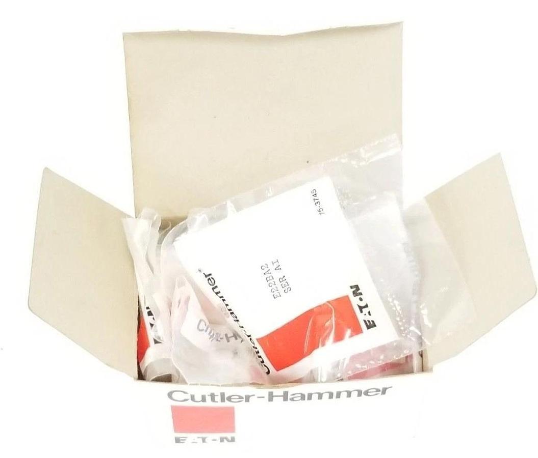 Used BOX OF 10 NEW EATON CUTLER-HAMMER E22BA2 SER. AI OPERATOR PLUGS SER. A1