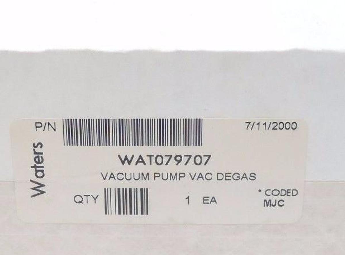 Used NIB WATERS WAT079707 VACUUM PUMP VAC DEGAS, KNF PU872-NMP830.0-5.97