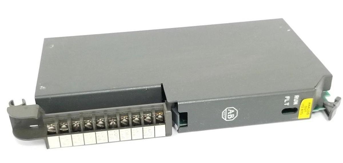 Used ALLEN BRADLEY 1771-OFE1 ANALOG OUTPUT MODULE SER. A F/W REV. B W/ 1771-WA SER. B