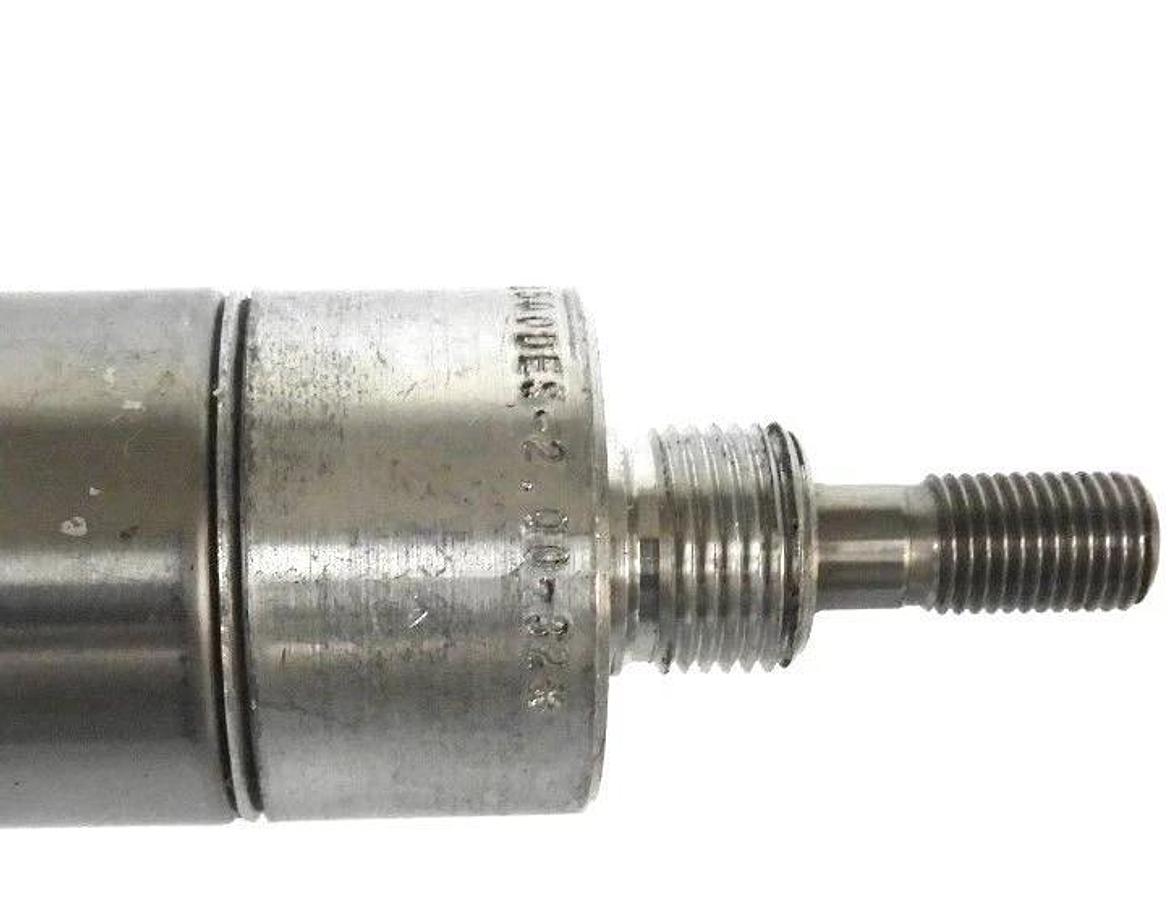 Used AMERICAN 1500DES-2.00-32 PNEUMATIC CYLINDER 1500DES