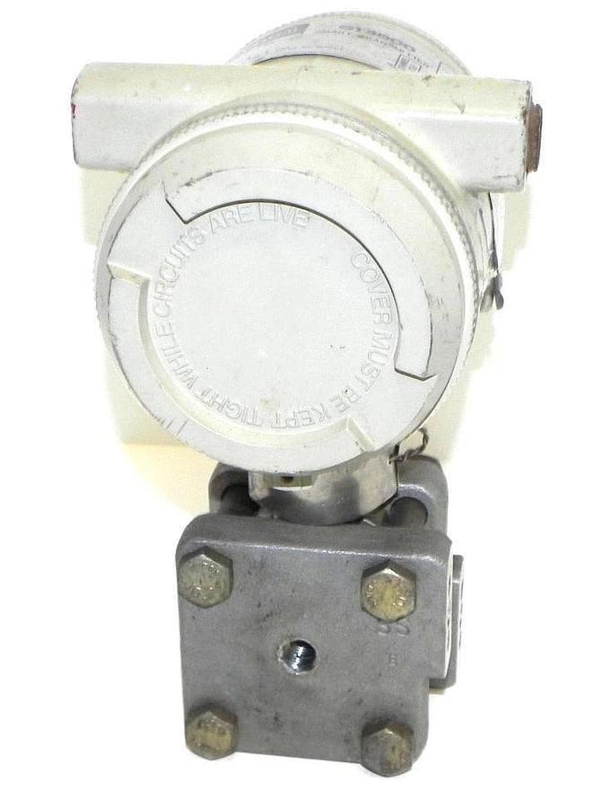 Used HONEYWELL ST3000 SMART TRANSMITTER YSTR12D-21A-3C0XXXXXX000-MB.F1C3-714B