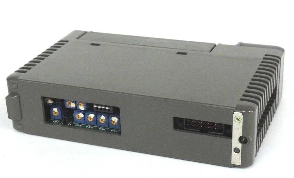 Used SIEMENS U-01AD OUTPUT MODULE ANALOG 4POINT U01AD