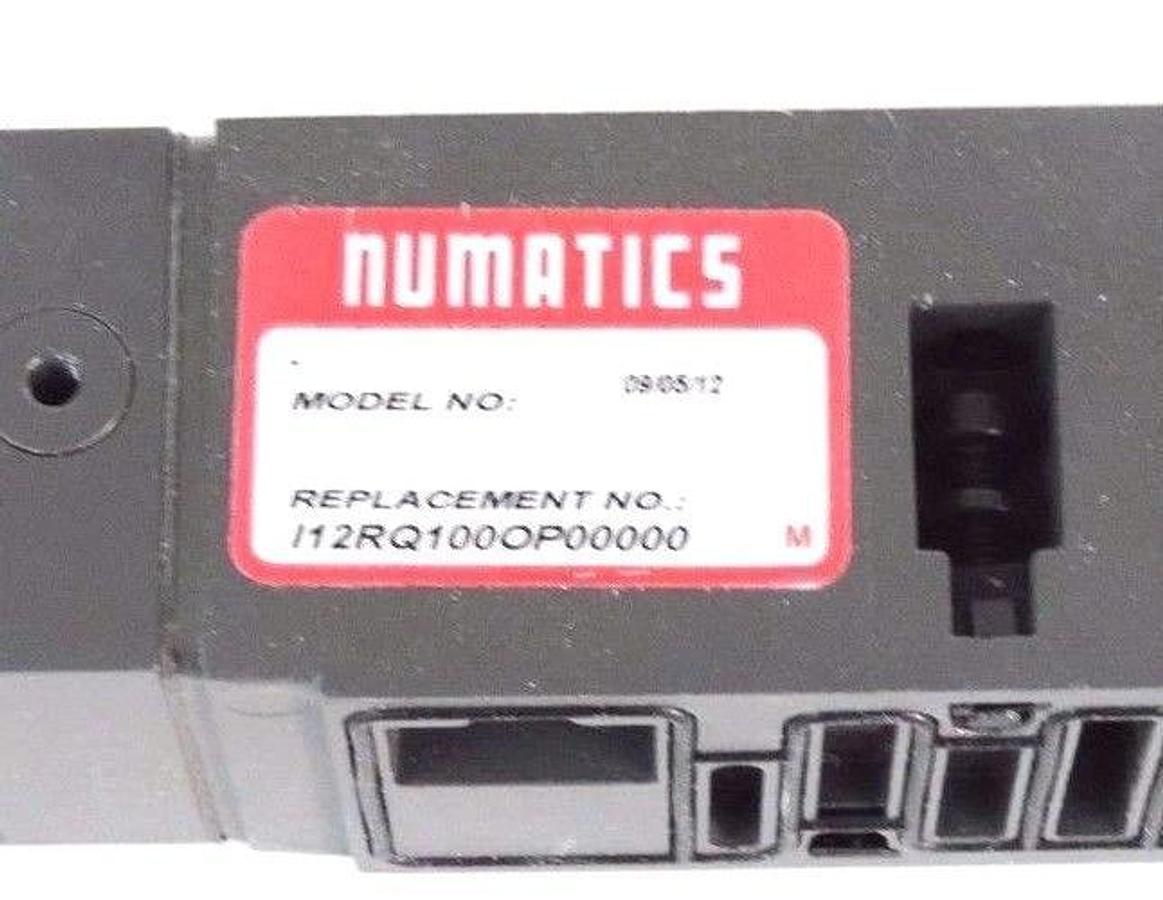 NEW NUMATICS I12RQ100OP00000 REGULATOR ASSEMBLY 10/130PSI W/ 2 214-103 GAUGES