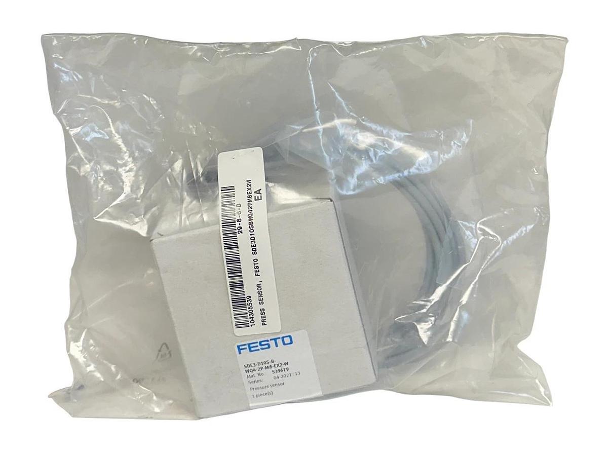 Used NEW SEALED FESTO SDE3-D10S-B-WQ4-2P-M8-EX2-W / 539679 PRESSURE SENSOR W/ CABLE