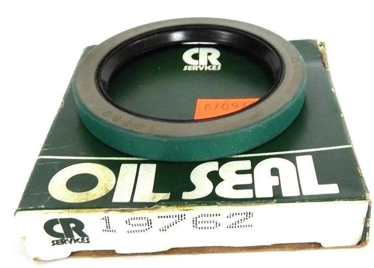 Used NIB CHICAGO RAWHIDE 19762 OIL SEAL